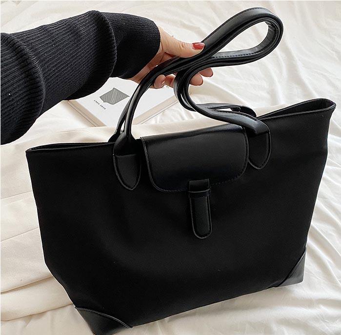 Linea Tote Bag
