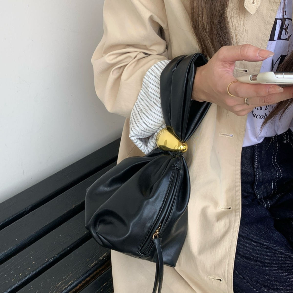 Nivora HandBag