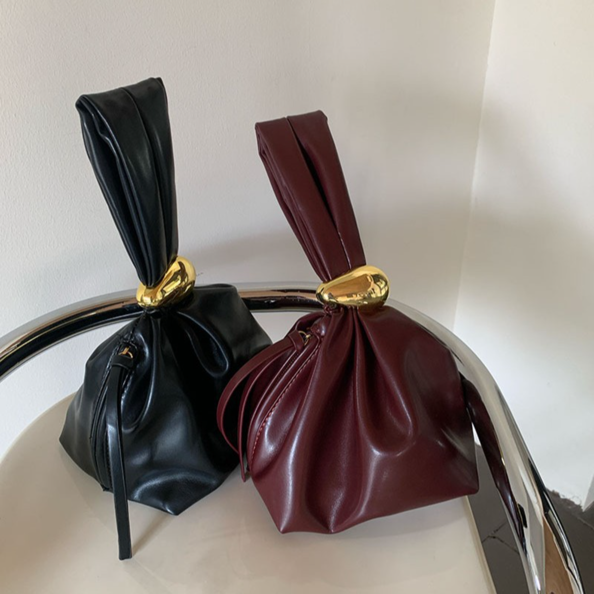 Nivora HandBag