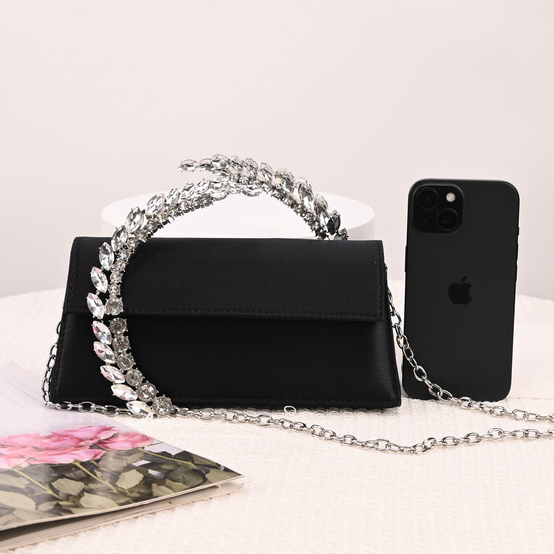 Luna HandBag