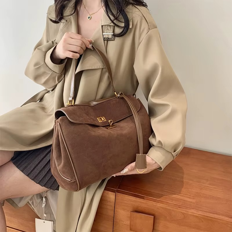 Mila Handbag