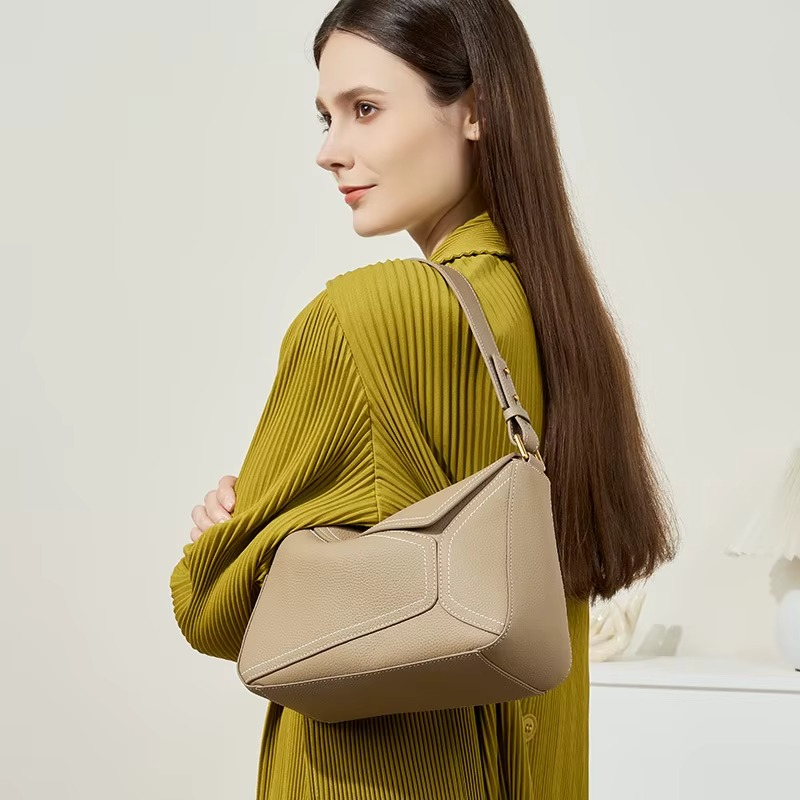 Elena Shoulder Bag